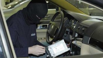 Кража магнитолы