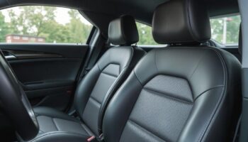 Безмятежный салон: как устранить скрип в салоне и вернуть поездкам тишину